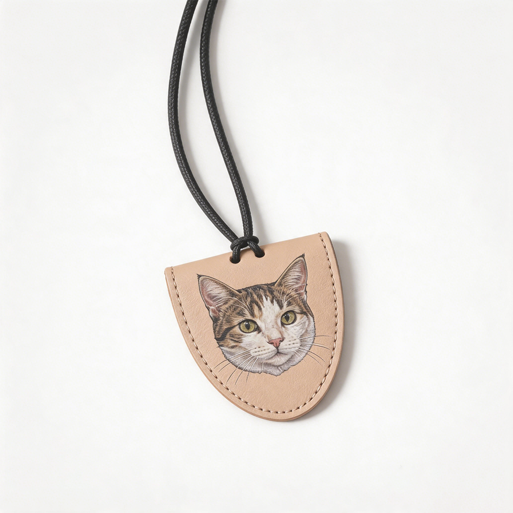Custom Pet Leather Carving Glasses Clip