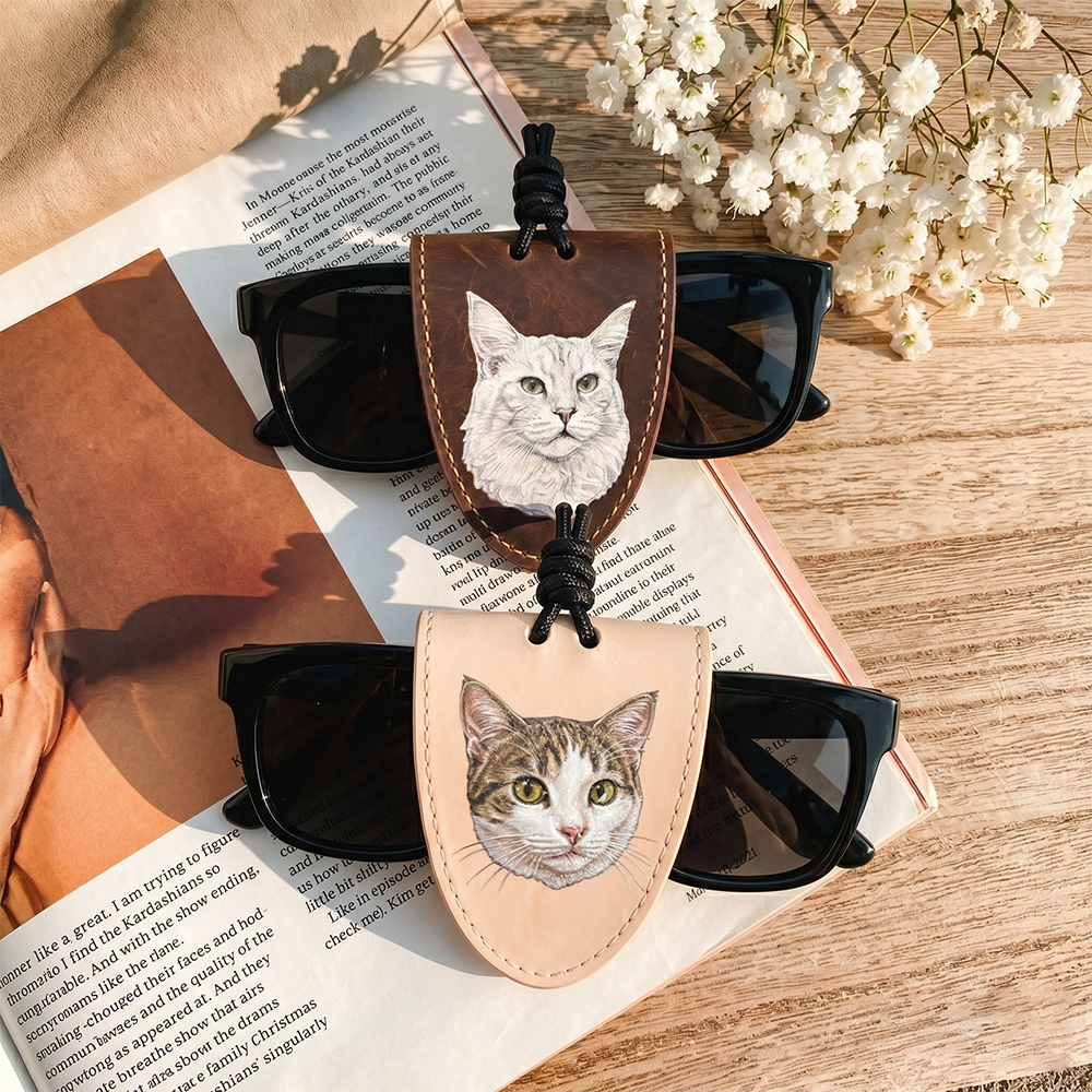 Custom Pet Leather Carving Glasses Clip
